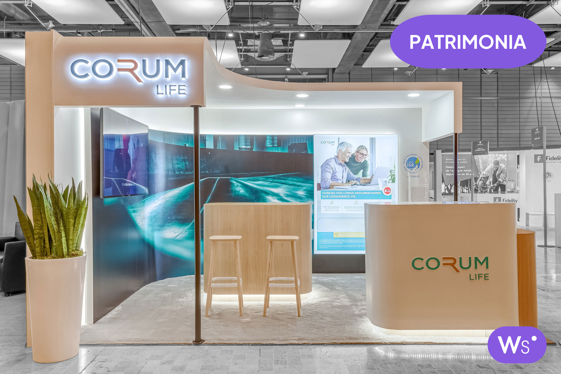 Salon patrimonia with customer corum 2023