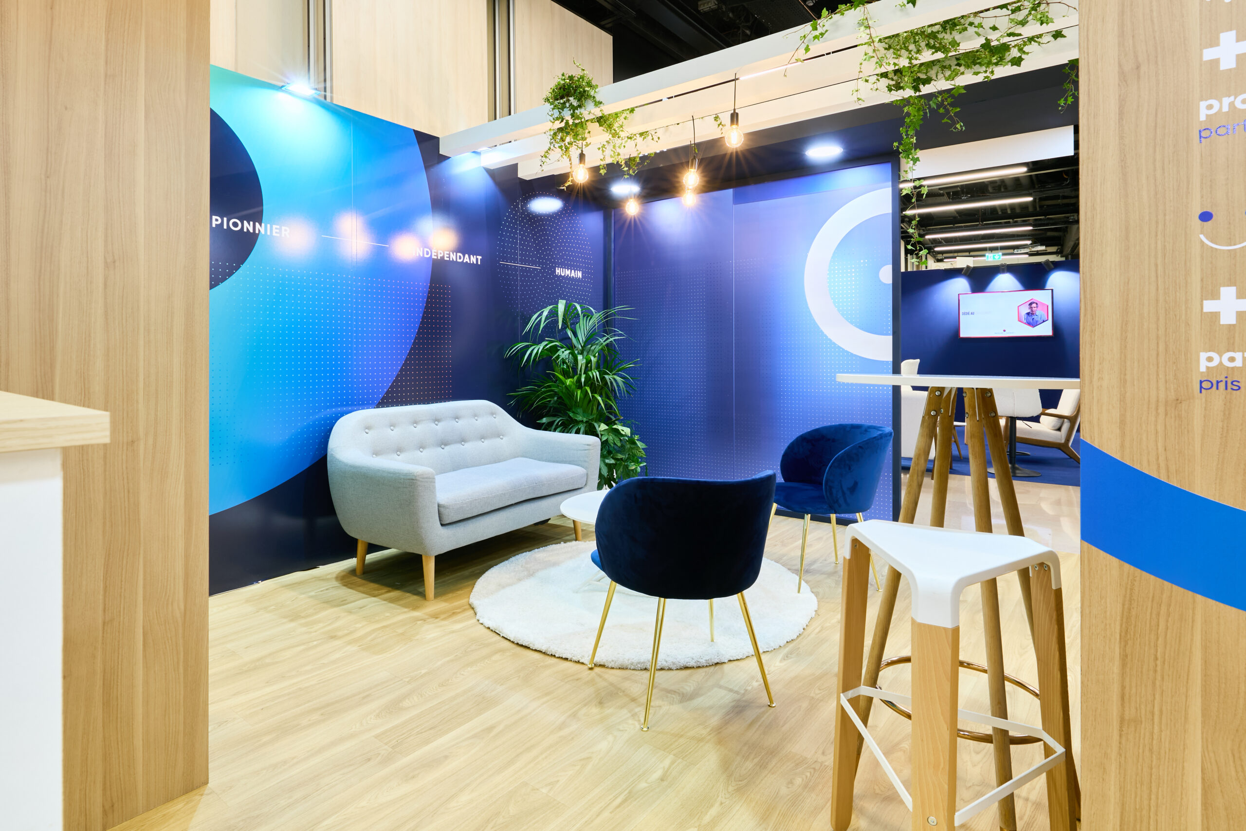 espace cosy du stand sur-mesure IMADIS au salon JFR 2024