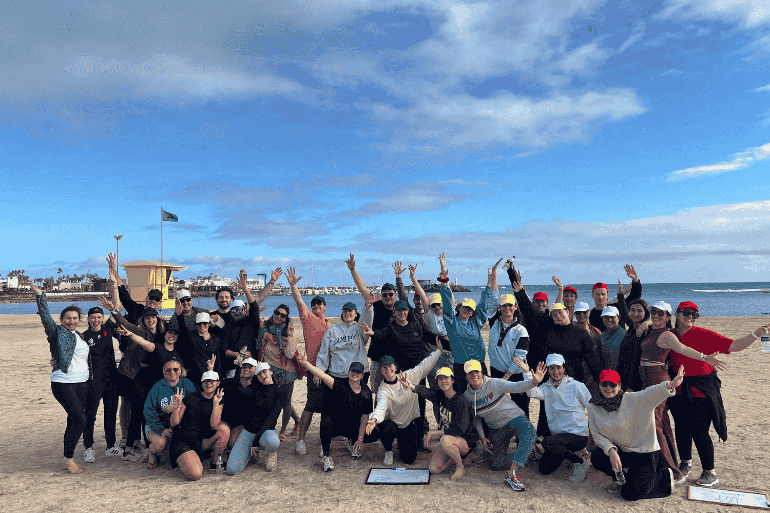 Photo de groupe des équipes WENES au Séminaire d'été 2025 à Fuerteventura.